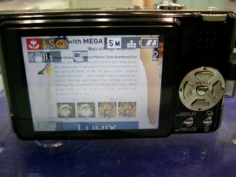 VHS錄像機(jī):我們的回憶掌握中 VHS錄像機(jī):我們的回憶掌握中